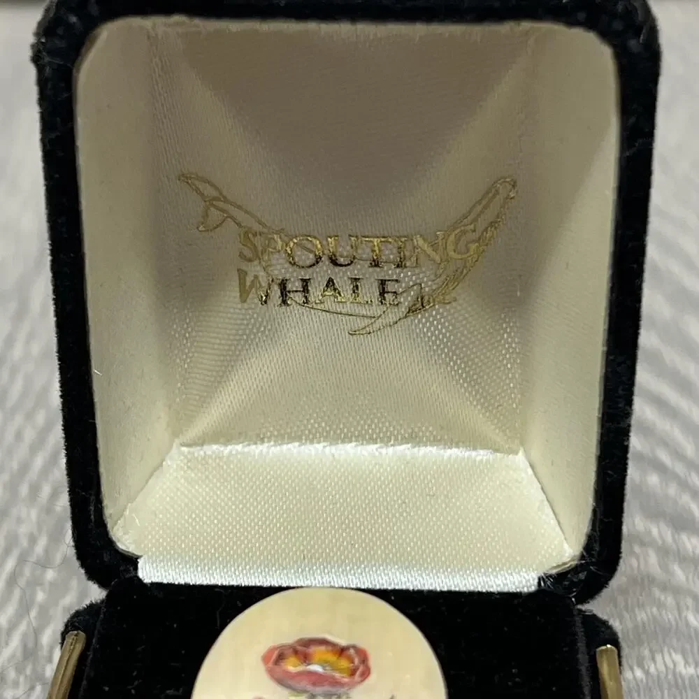 Hand Painted Floral Oval Brooch Pin Signed‎ 7 Gold Tone Back Spouting Whale Box